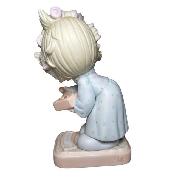 Precious Moments, 1986,The Spirit Is Willing but The Flesh is Weak, great cond. - Picture 3 of 7